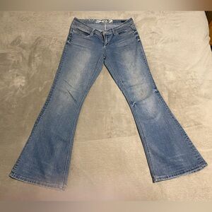 Seven7 Classic Low-rise, Blue Flare Jeans